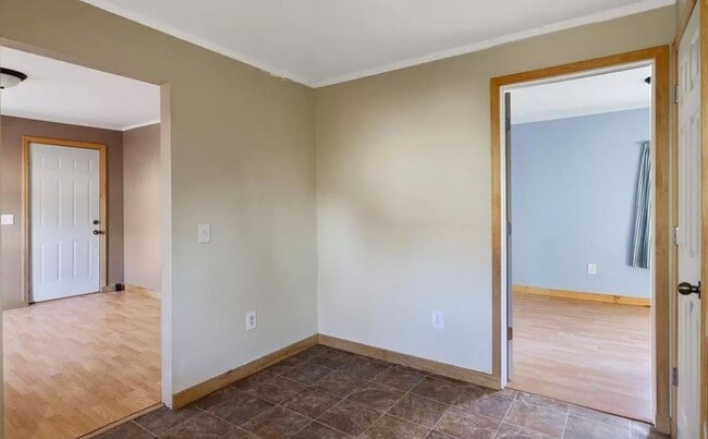 Photo - 710 E Park St