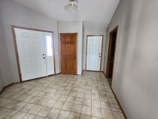 Photo - Large Side by Side Townhouse Greenville