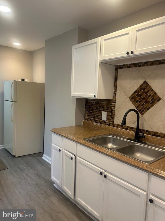 Photo - 1705 N Mount St