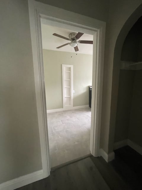 Building Photo - 2624 Foothill Blvd Unit 102