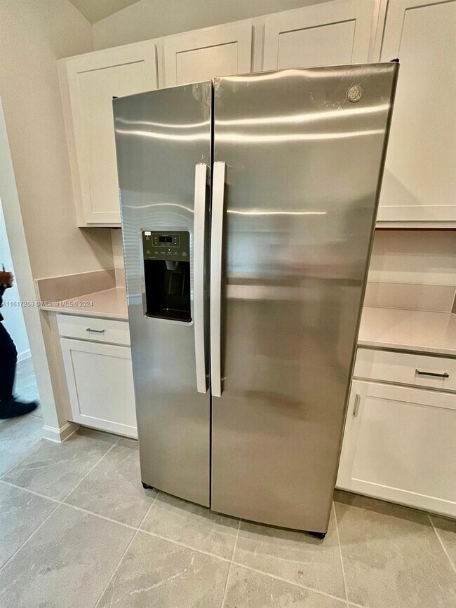 Photo - 1338 Colebrook Cir SW