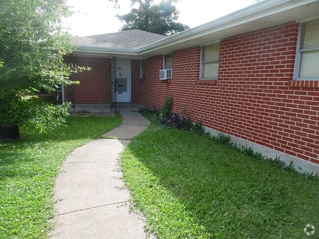 Building Photo - C189 Unit 516 Rental
