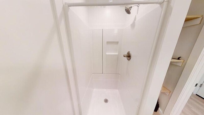 Photo - 603 E Ann St Unidad 5