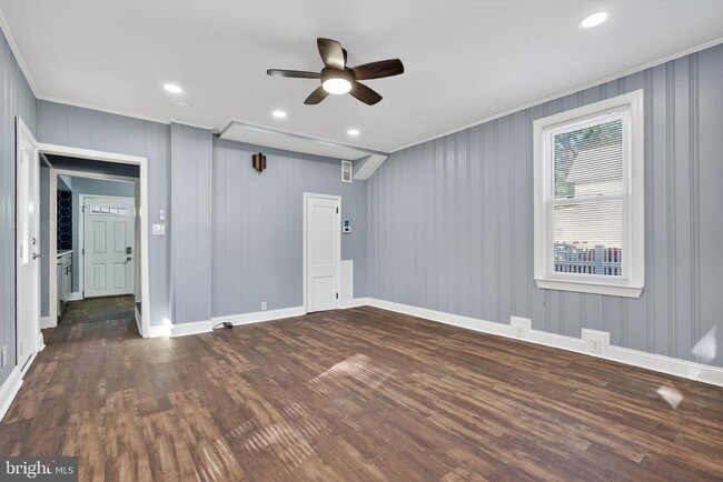 Photo - 136 5th Ave