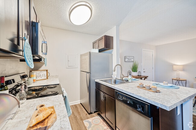 Kitchen - Brittany Place Apartments