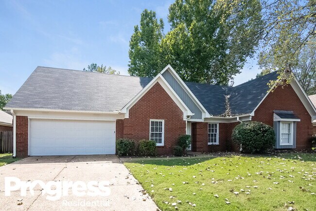 Photo - 8159 Creekside Cir N House