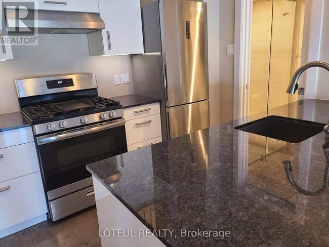 Photo - 206 Manchester Ave Unité B