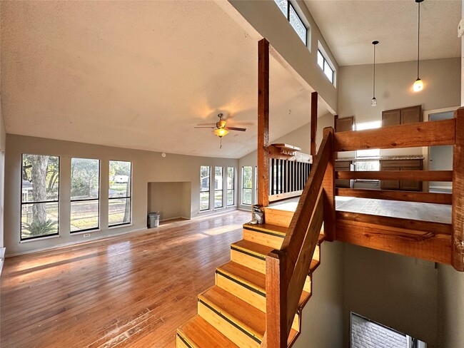 Photo - 3211 Keller St