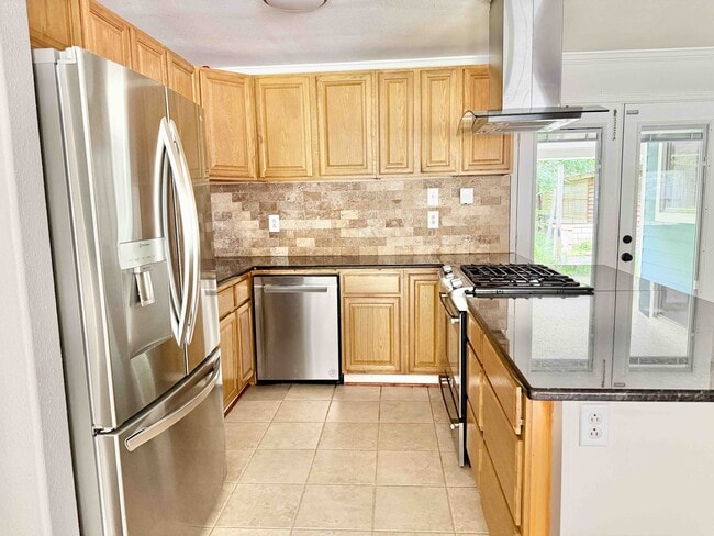 Photo - 1947 Southland Ct