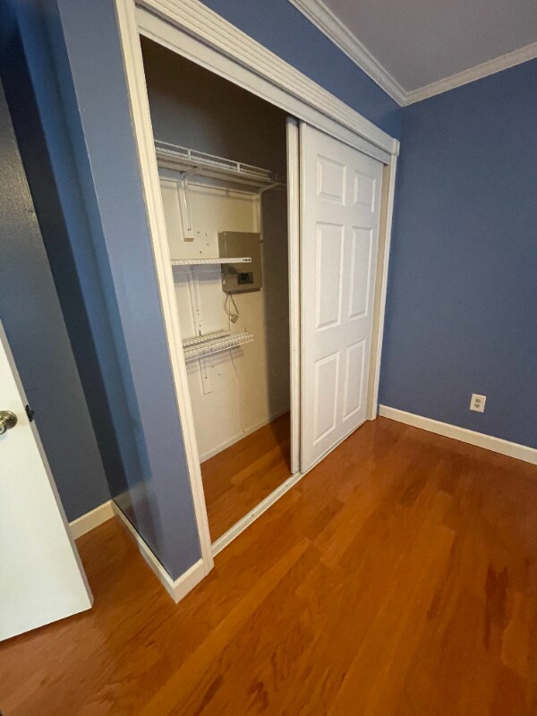 Photo - 9214 Fable St