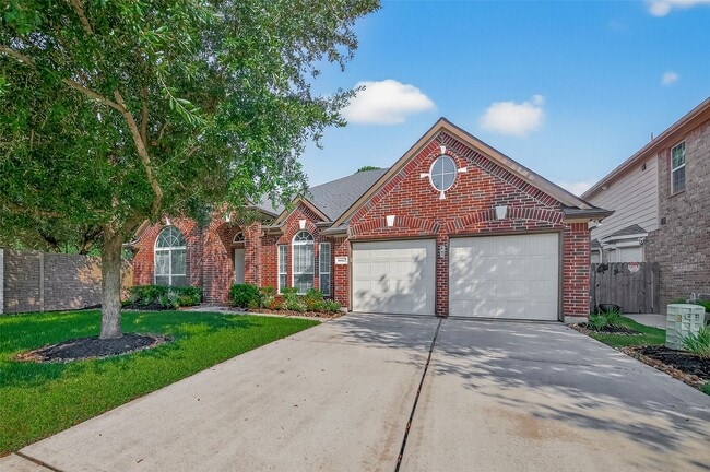 Photo - 6422 St Bernadette Dr