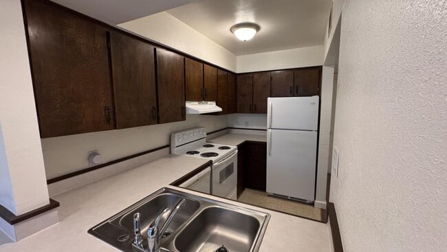 Photo - 131 Althea St