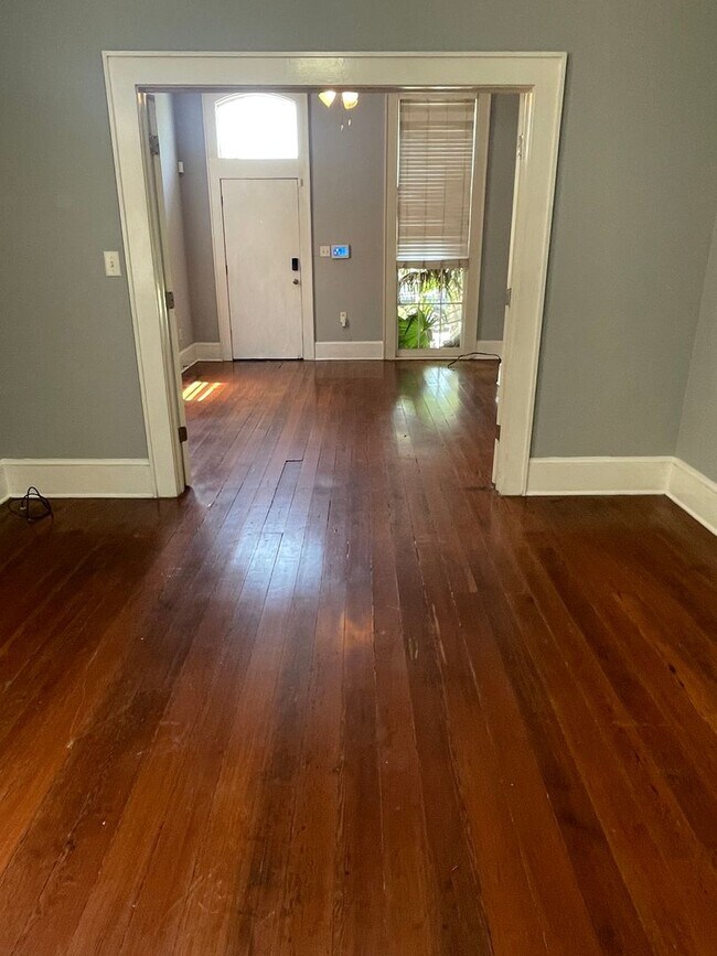 Photo - 1BD/1BA Shotgun with Laundry in Unit and Private Courtyard