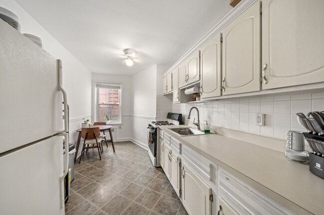 Photo - 155 Union Ave Unit # 212