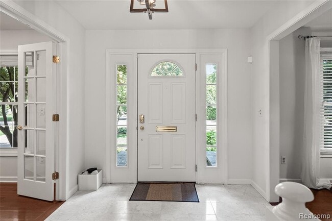 165 Puritan Ave
