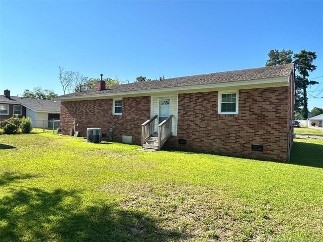 Photo - 511 East St