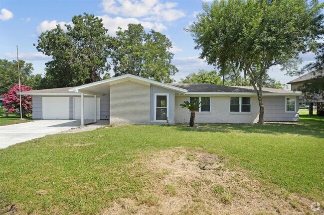 Building Photo - 606 Meadowlawn St Rental