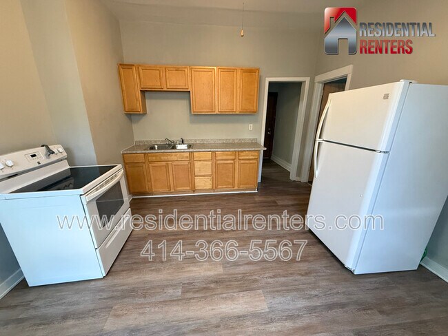 Photo - 202 E North Ave Unidad Lower