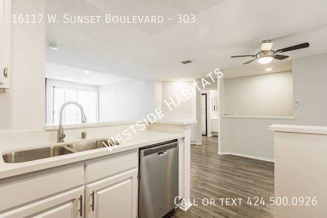 Building Photo - 16117 W Sunset Blvd Unit 303 Rental