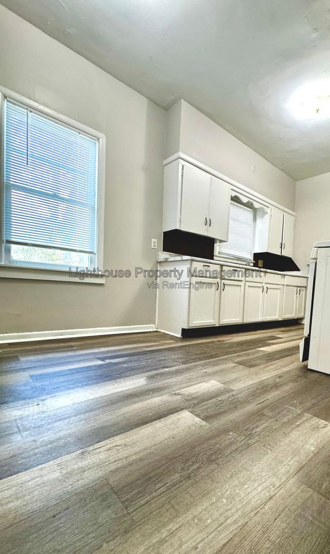 Photo - 441 White Ave Unit 3