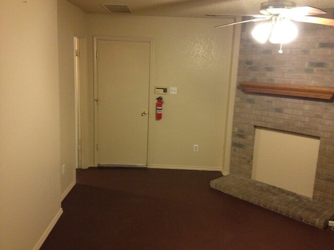 Photo - 1321 Garden Path Dr Unit 1