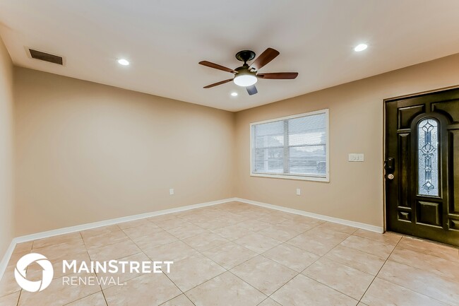 Photo - 166 Lakeside Dr