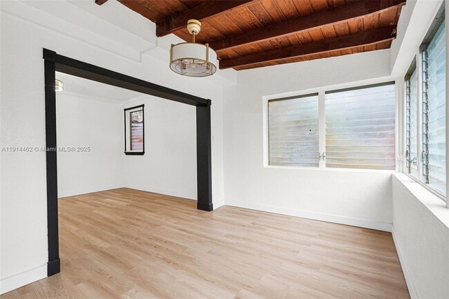 Photo - 12287 NE 7th Ave Unidad 1