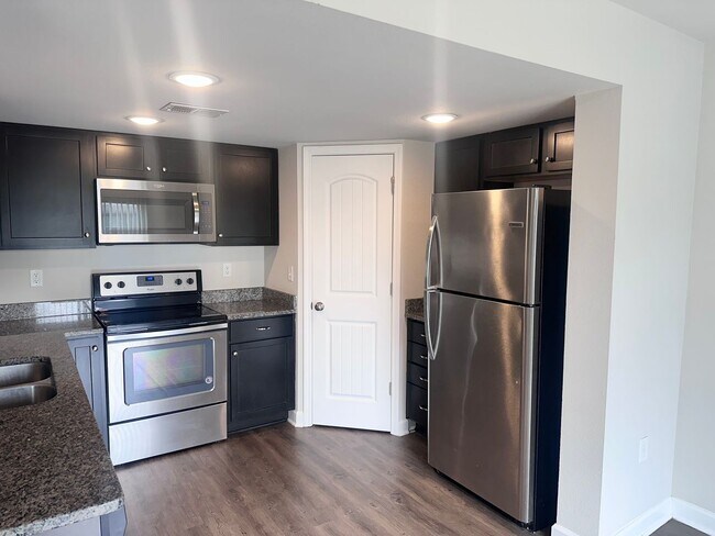 Photo - 3 Bed | 2.5 Bath | 2 Car Garage Townhome in Grain Valley w/ Special