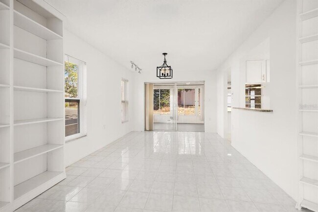 Photo - 3954 Sailmaker Ln