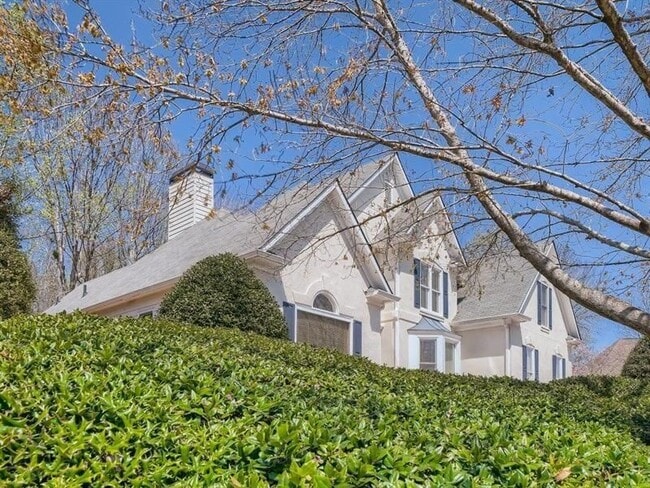 Photo - 2575 Wild Iris Ln NE