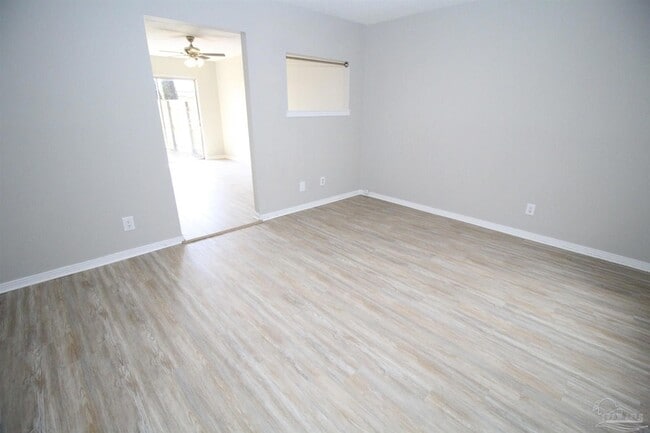 Photo - 3687 E Olive Rd