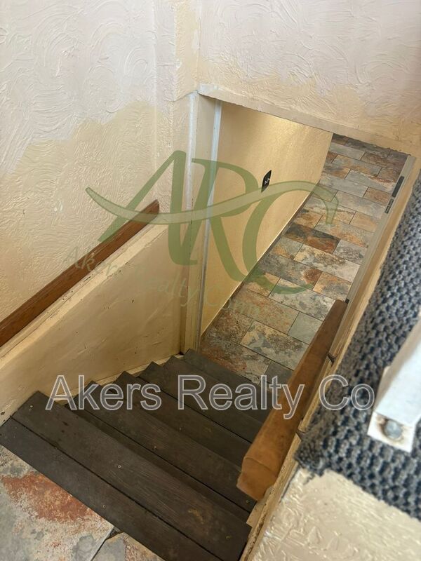 Photo - 123 Van Buren St
