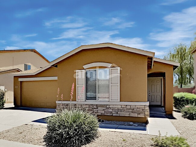 Building Photo - 2311 E Meadow Point Way Rental
