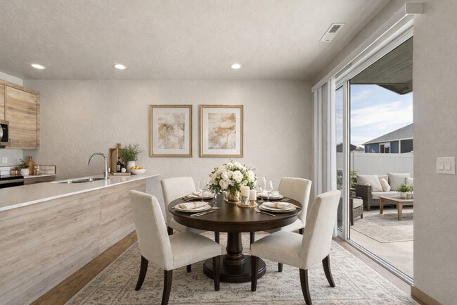 Dining Room of 1437 and 1288 - Majestic Villas