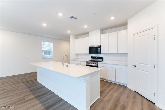 Photo - 3587 Mascali Ave