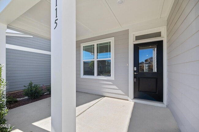 Photo - 115 Swain St