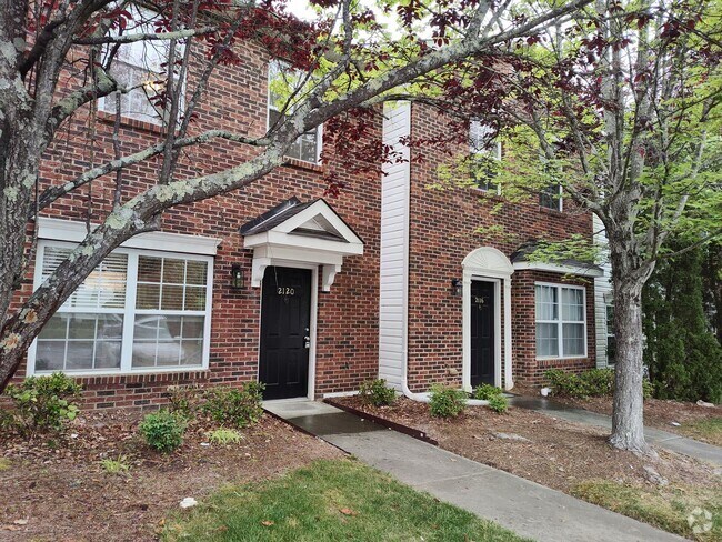 Building Photo - Move in ready Townhome in Morrison Place!