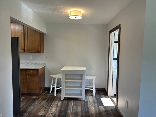 Photo - 787 Spangenburg Rd Unidad Apartment A