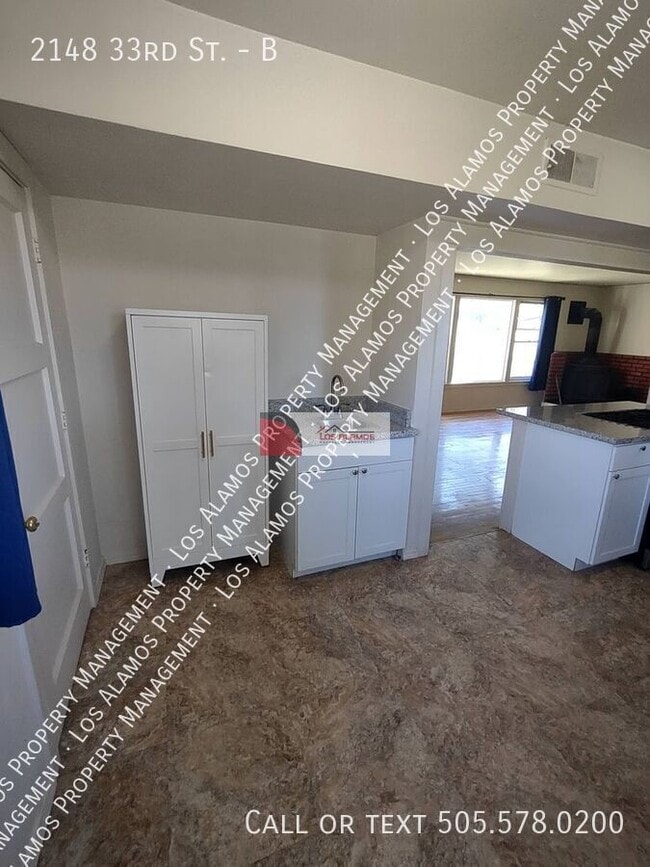 Photo - 2148 33rd St