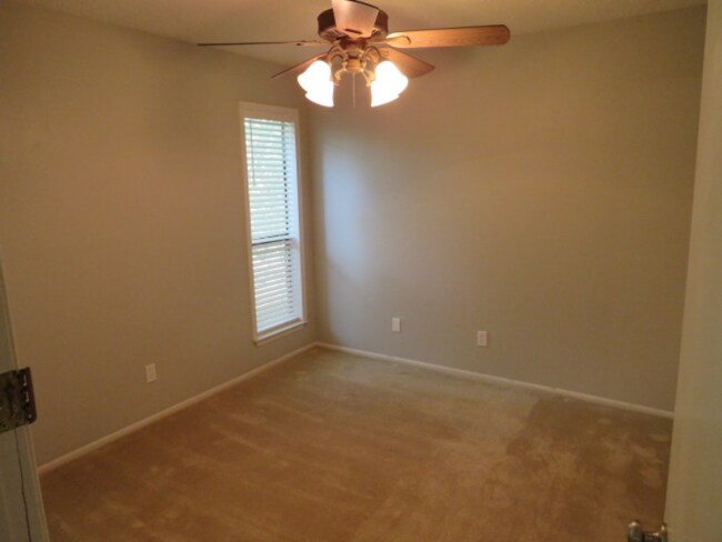 Photo - 3843 Barrington St Unidad 257