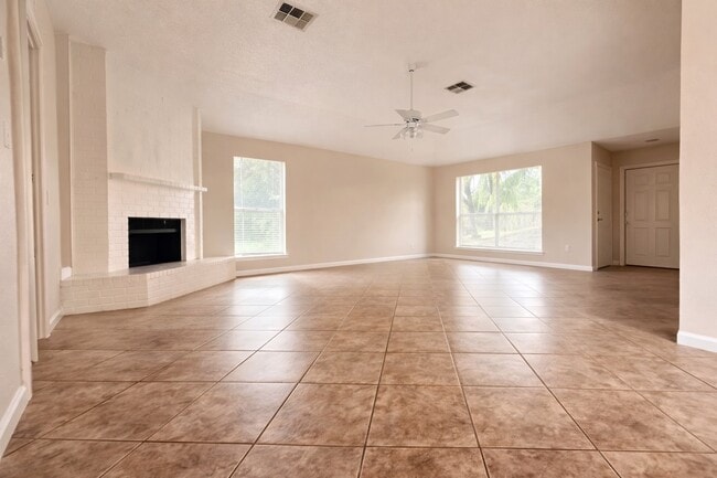 Photo - 2210 Sunset Trail