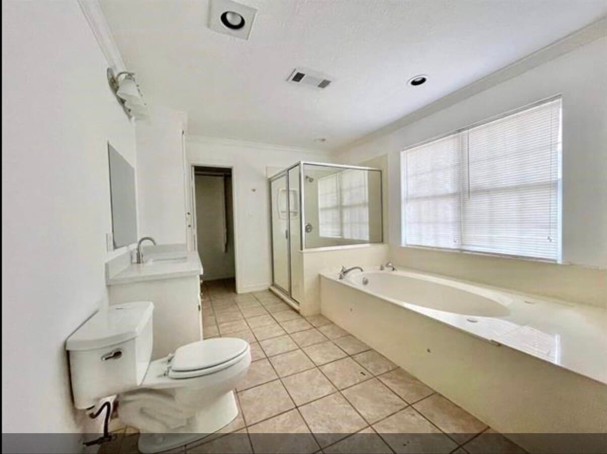 Photo - 8745 Kimberly Dr