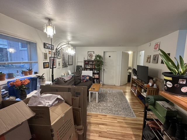 6744 Mary Ave NW Unidad 3