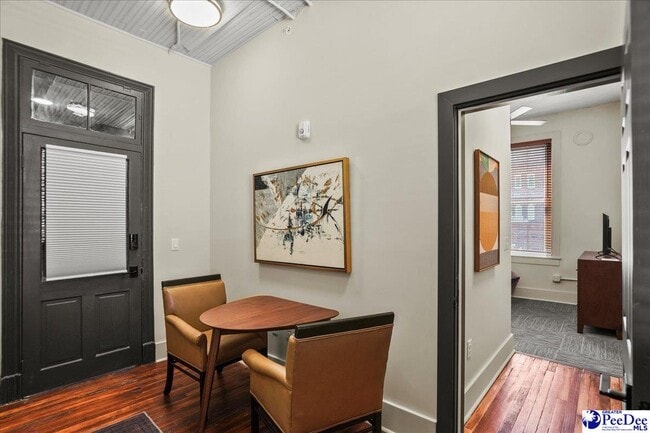 Photo - 127 W Evans St