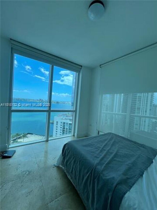 Photo - 480 NE 30th St Unit 480 NE 30th St  2103