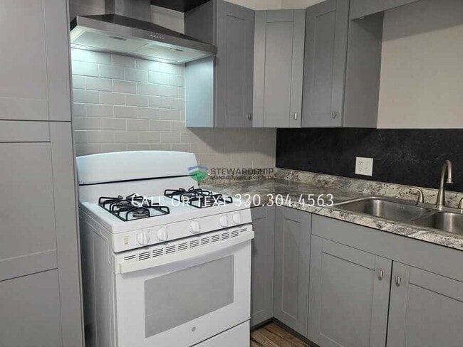 Photo - 1740 Harvard Ave NW