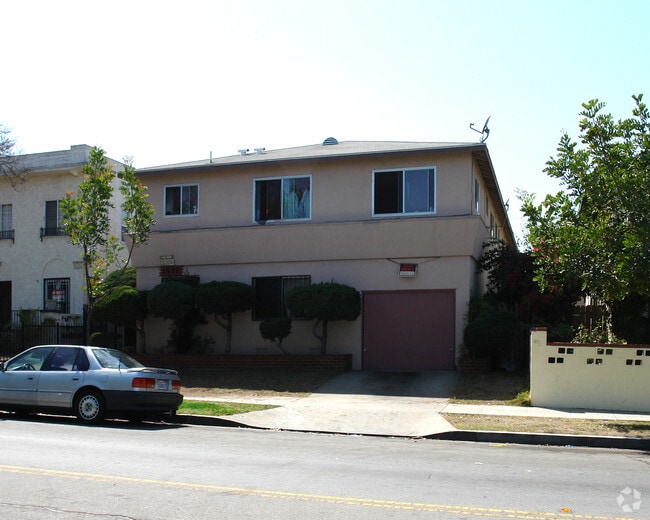 1577 Pine Avenue