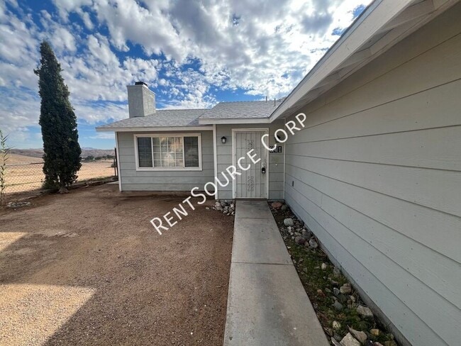 Photo - 841 Chateau Way