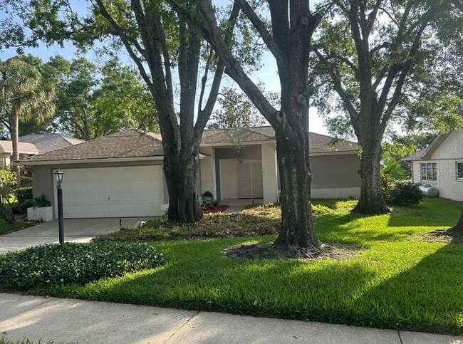 Photo - 1225 Gillespie Dr N