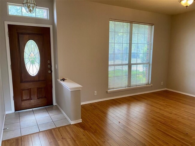 Photo - 6832 Auckland Dr House